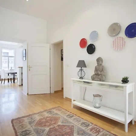 Charles Bridge Apartman