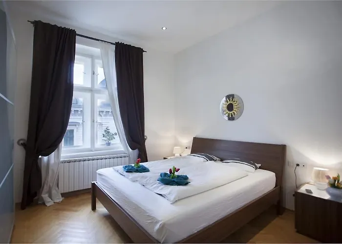 Charles Bridge Appartement